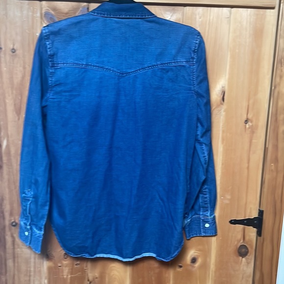 Denim long sleeve with pearl snaps - Picture 3 of 3